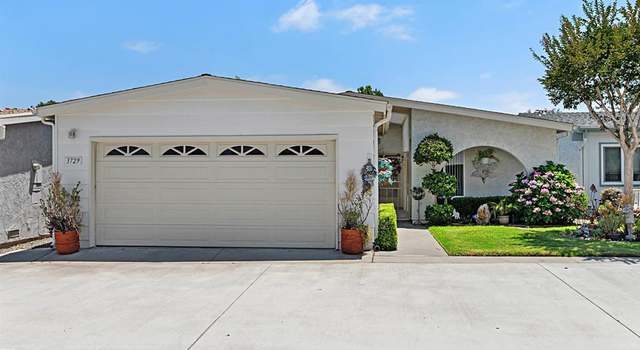 Photo of 3729 Clove Way, Oceanside, CA 92057