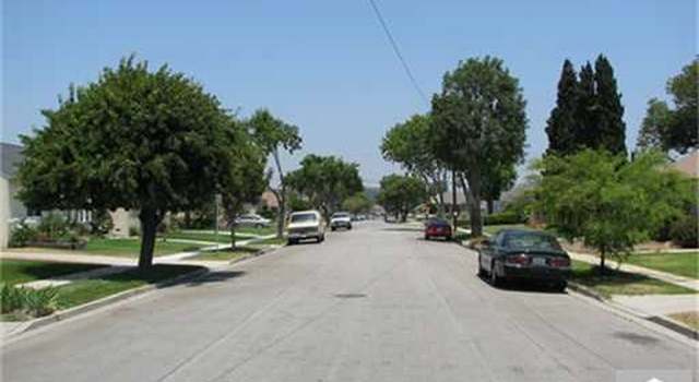 Photo of 2274 BELMONT Ave, Long Beach, CA 90815