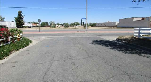 Photo of 38375 Jeanette St, Palmdale, CA 93550