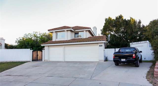 Photo of 934 Ashford Cir, Corona, CA 92881