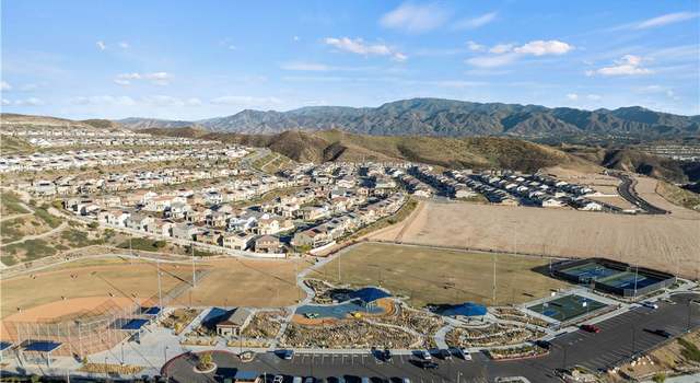 Photo of 18110 Meridian Ln, Saugus, CA 91350