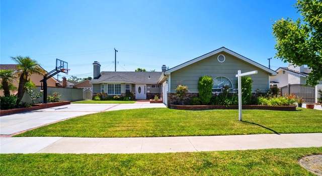 Photo of 12131 Silver Fox Rd, Rossmoor, CA 90720