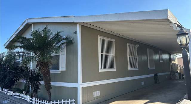 Photo of 4080 W 1ST St #221, Santa Ana, CA 92703