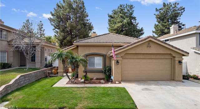 Photo of 968 Wyngate Dr, Corona, CA 92881