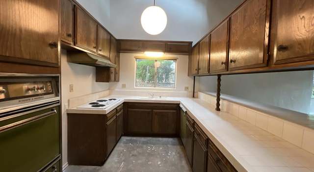 Photo of 4140 Meadow Lark Dr, Calabasas, CA 91302
