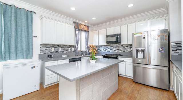 Photo of 13897 Bluegrass Pl, Victorville, CA 92392