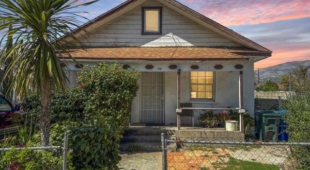 Photo of 1161 E Harvard Blvd, Santa Paula, CA 93060