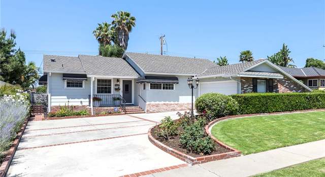 Photo of 1113 Hollydale Dr, Fullerton, CA 92831