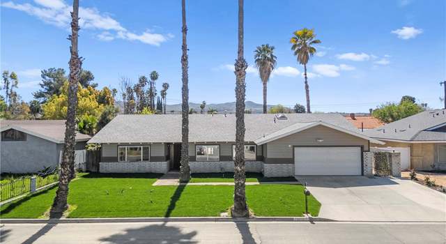 Photo of 42399 Buenos Aires Dr, Hemet, CA 92544