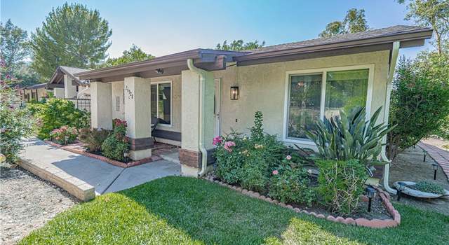Photo of 26328 Oak Highland Dr Unit C, Newhall, CA 91321
