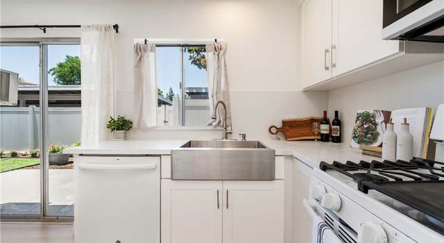 Photo of 10 Eastmont, Irvine, CA 92604