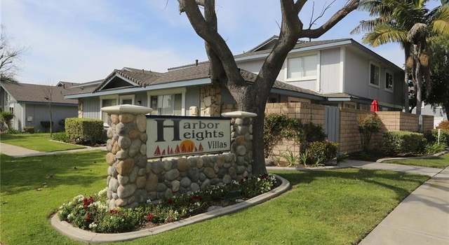 Photo of 16396 Vista Roma Cir #111, Huntington Beach, CA 92649