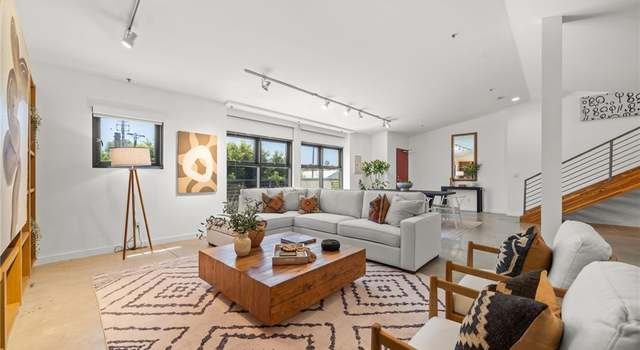 Photo of 700 S Main St #20, Venice, CA 90291