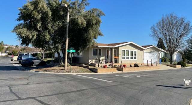 Photo of 321 Lark Dr, Paso Robles, CA 93446