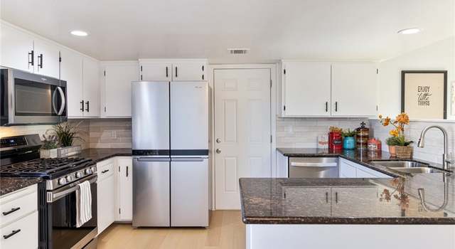 Photo of 6556 Lupine Ave, 29 Palms, CA 92277