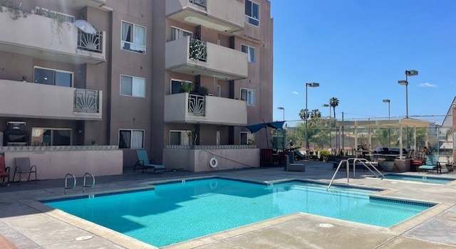 Photo of 450 E 4th St #304, Santa Ana, CA 92701