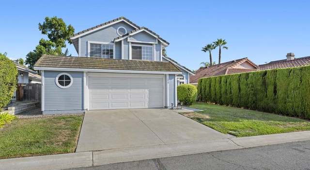 Photo of 572 Boysenberry Way, Oceanside, CA 92057