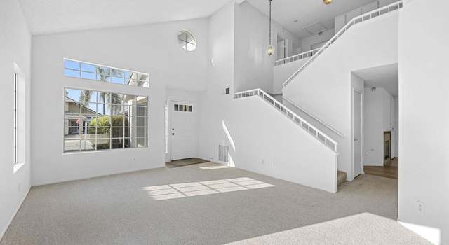 Photo of 572 Boysenberry Way, Oceanside, CA 92057