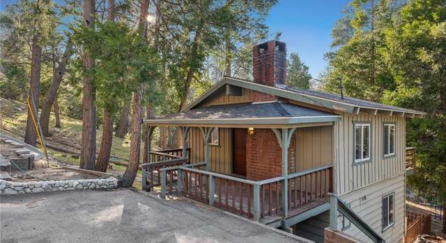 Photo of 1602 Moon Dr, Lake Arrowhead, CA 92352
