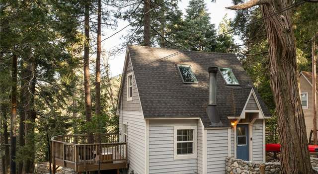 Photo of 664 E Victoria Ct, Lake Arrowhead, CA 92352