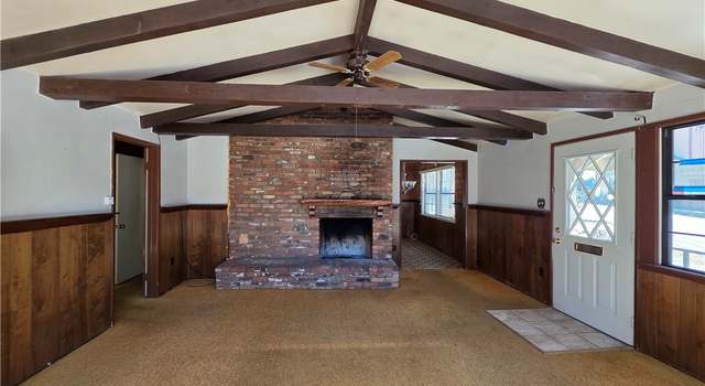 Photo of 33007 Spruce Dr, Green Valley Lake, CA 92341