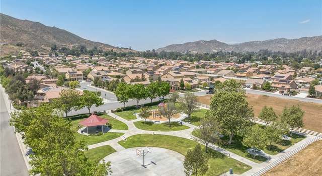 Photo of 33312 Hitching Post Dr, Winchester, CA 92596