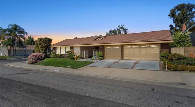 Photo of 421 S Torrey Pines Cir, Anaheim Hills, CA 92807