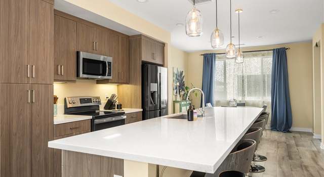 Photo of 9916 Artesia Blvd #405, Bellflower, CA 90706