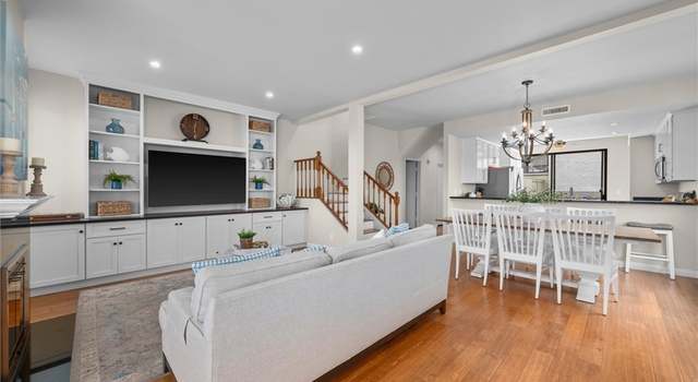 Property at 220 S Prospect Ave #9, Redondo Beach, CA 90277, 3 beds, 2.5 baths
