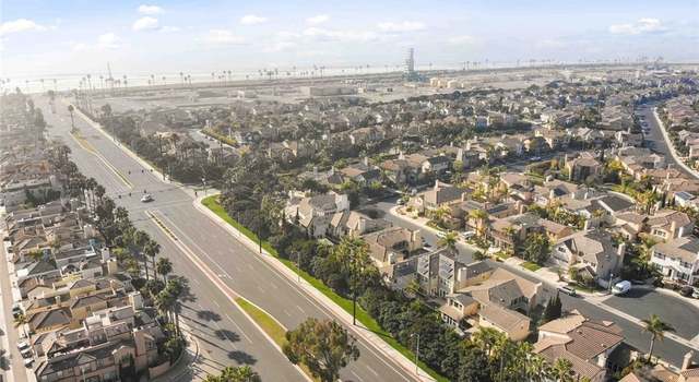 Photo of 516 Goldenwest St, Huntington Beach, CA 92648