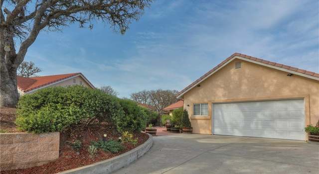 Photo of 836 Saint Andrews Cir, Paso Robles, CA 93446