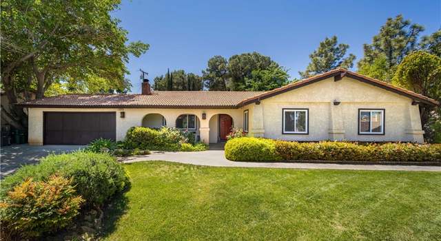 Photo of 42077 Ivesgrove Dr, Lancaster, CA 93536