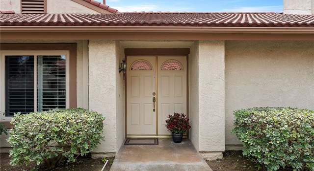 Photo of 18301 Gum Tree Ln, Huntington Beach, CA 92646