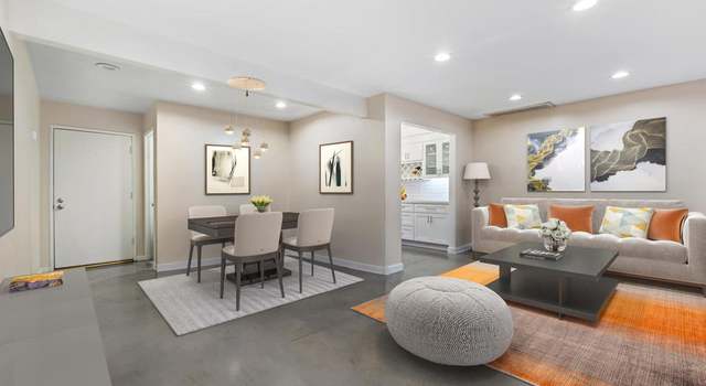 Photo of 11912 Riverside Dr #20, Valley Village, CA 91607
