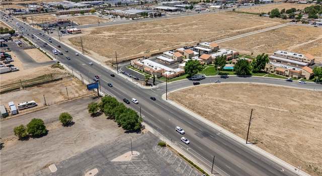 Photo of 43606 Stanridge Ave, Lancaster, CA 93535