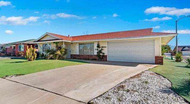 Photo of 580 Mount Hood Dr, Hemet, CA 92543