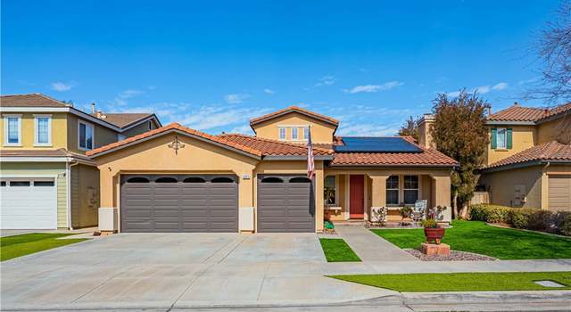 Photo of 33072 Canopy Ln, Lake Elsinore, CA 92532