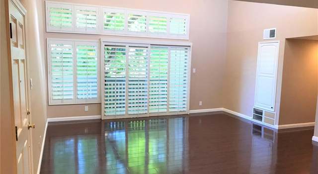 Photo of 5700 Etiwanda Ave #227, Tarzana, CA 91356
