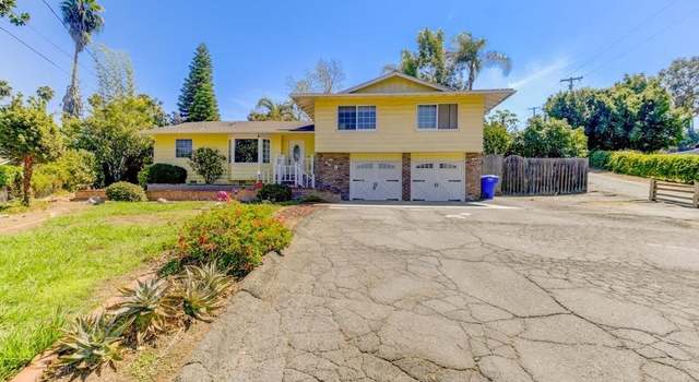 Photo of 1420 Bunny Bell Ln, Vista, CA 92083