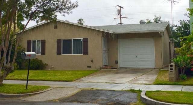 Photo of 330 N Orange Ave, Rialto, CA 92376