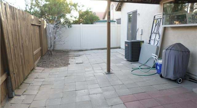 Photo of 928 Award Dr, Colton, CA 92324