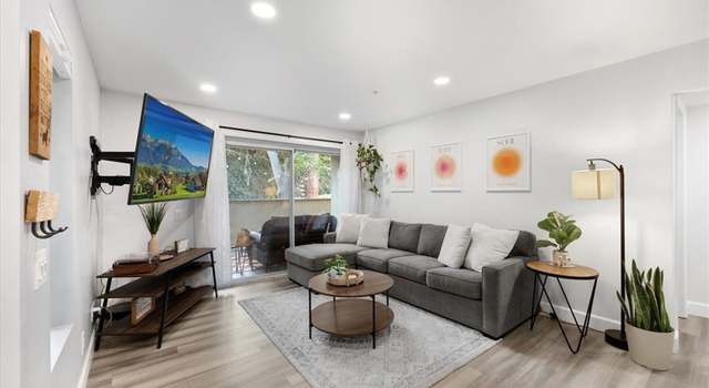 Photo of 155 N Cross Creek Rd Unit H, Orange, CA 92869