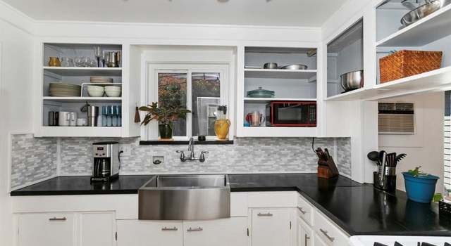 Photo of 4424 10th St, Riverside, CA 92501