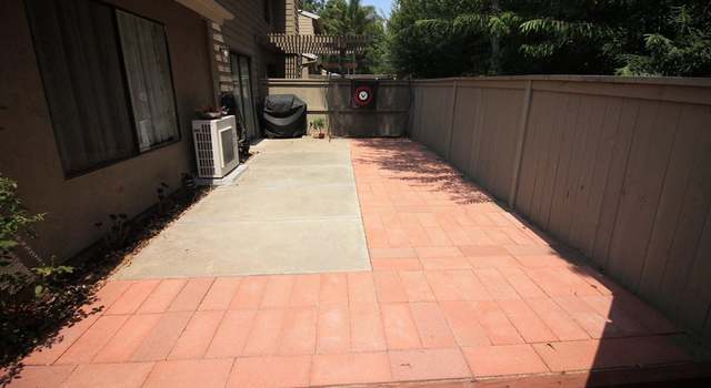 Photo of 305 Forest Pl, Vista, CA 92083