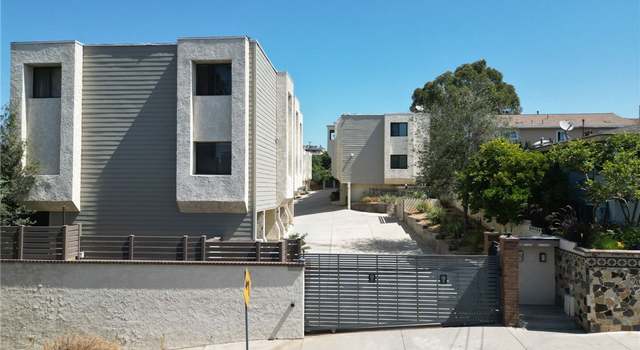 Photo of 2621 E 20th St #12, Signal Hill, CA 90755