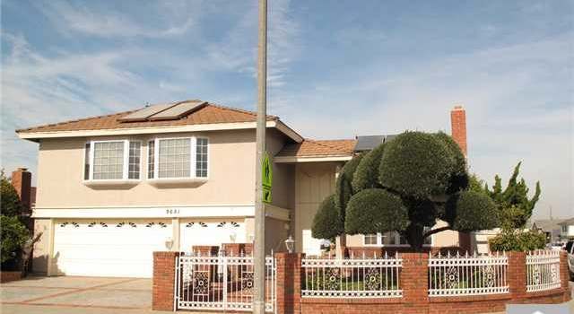 Photo of 9651 YELLOWSTONE Dr, Huntington Beach, CA 92646