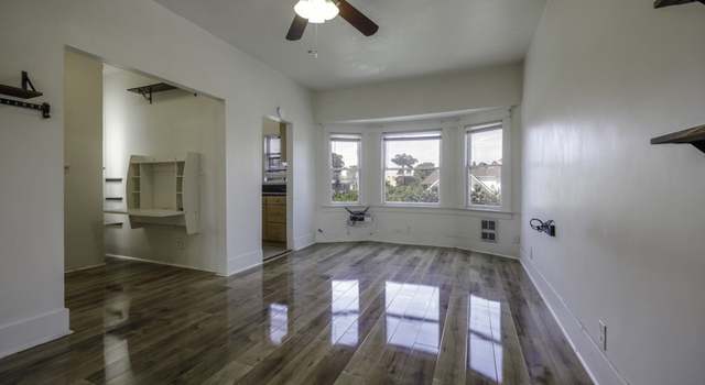 Photo of 354 Chestnut Ave #20, Long Beach, CA 90802