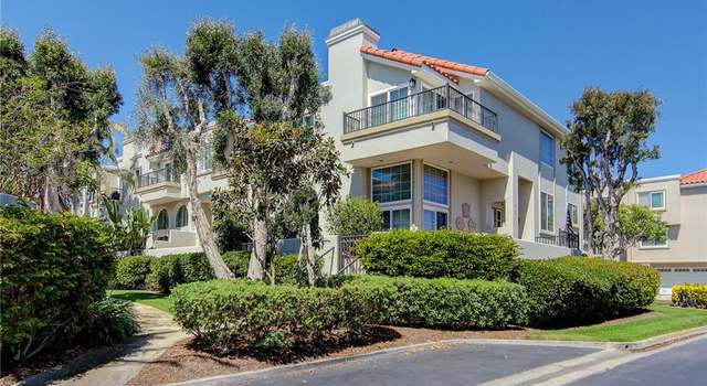 Photo of 6052 Shadowbrook Cir, Huntington Beach, CA 92648