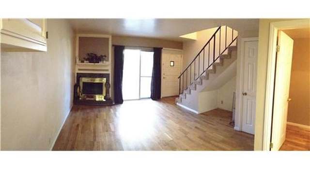 Photo of 978 Lucerne Ln, Lake Arrowhead, CA 92352