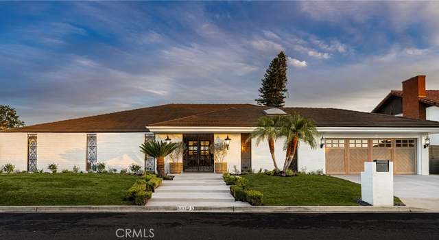 Photo of 10952 Hunting Horn Dr, North Tustin, CA 92705